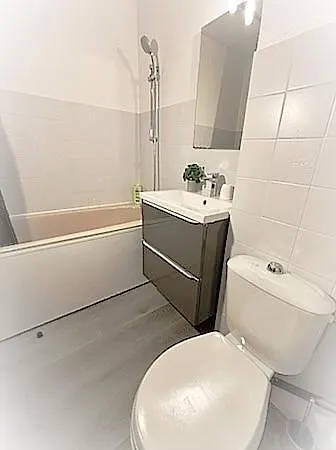 Charmant Studio Climatise 24 M2 Terrasse A 100M De La Plage Saint-Mandrier-sur-Mer Exterior foto